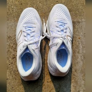 Wms New Balance 860 nwob